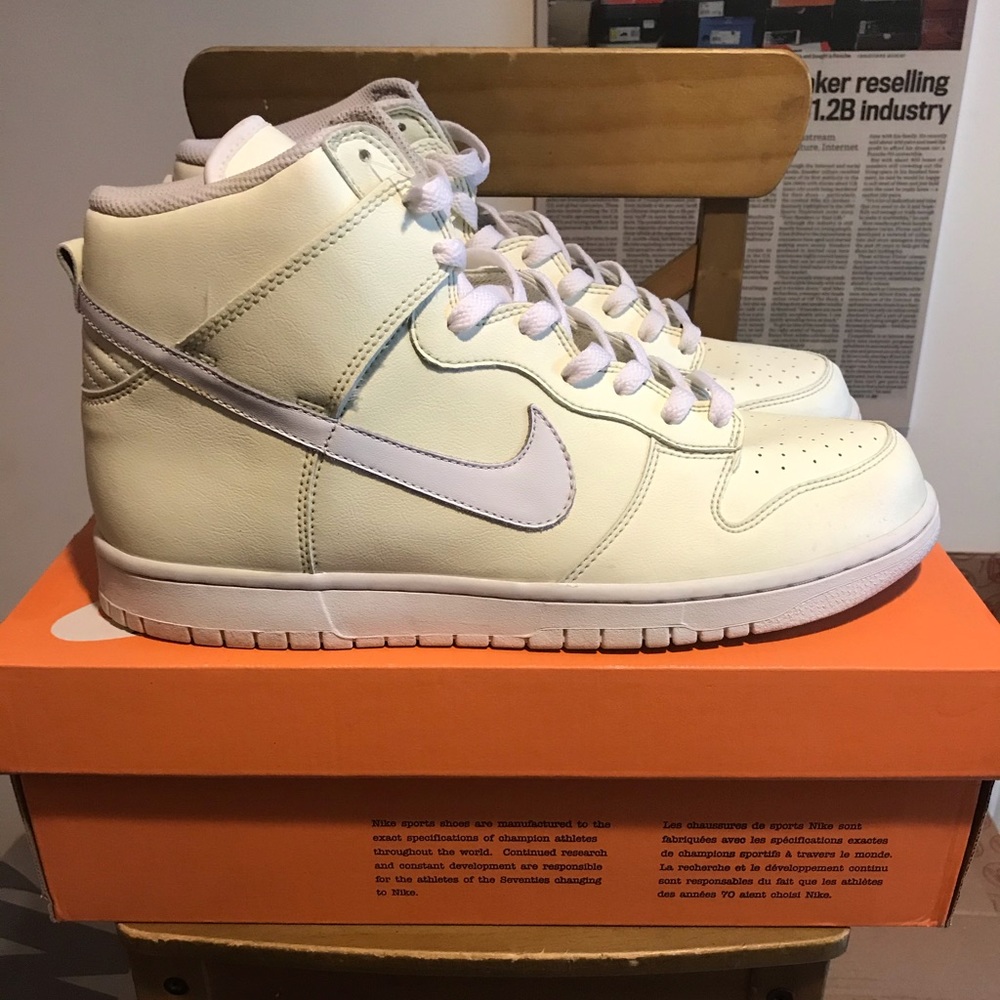 Nike Dunk High Premium “Glow in the dark” size 11